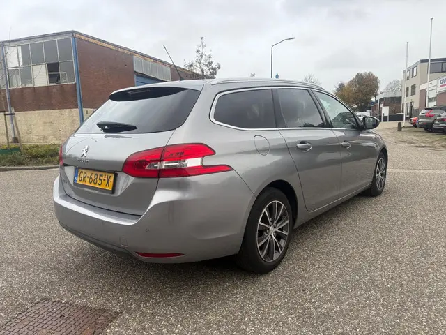 Peugeot 308 SW 1.2 PureTech Style 2015 Benzine 6