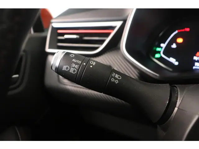 Renault Clio 1.0 TCe R.S. Line 2021 Benzine 18