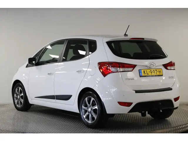 Hyundai ix20 1.4i Go! 2016 Benzine 8
