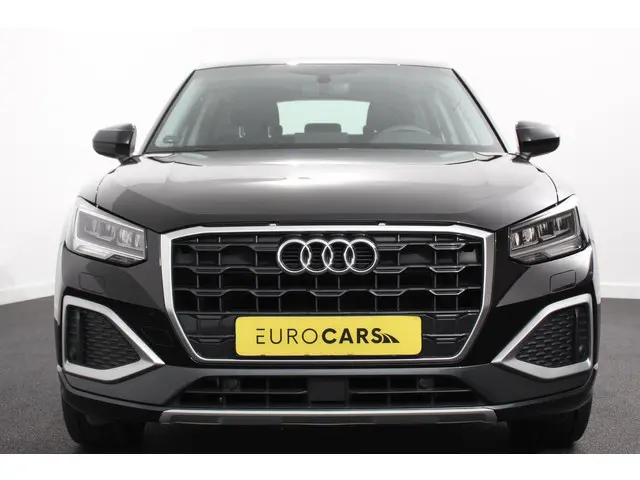 Audi Q2 35 TFSI 150pk S-tronic Prestige 2021 Benzine 4