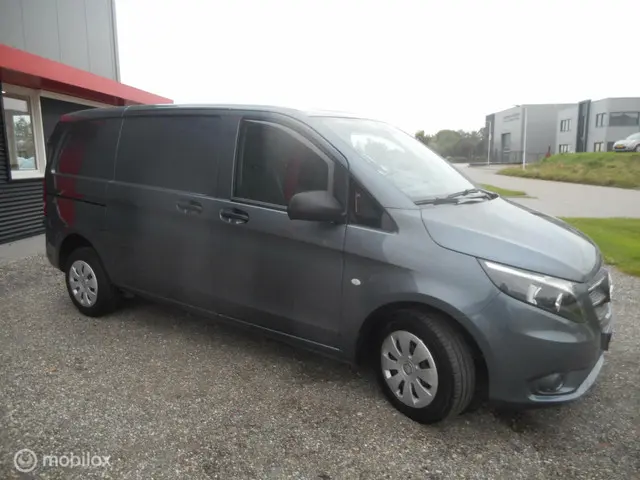 Mercedes-Benz Vito Bestel 109 CDI Economy 2017 Diesel 6