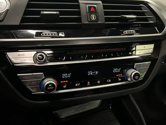 BMW X4 xDrive30i High Executive 2020 Benzine 29