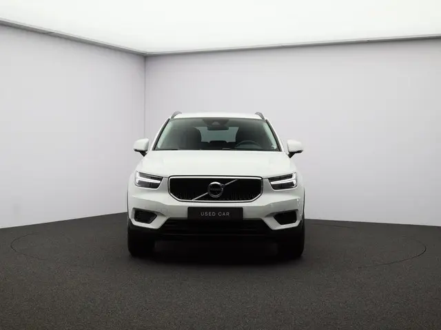 Volvo XC40 T3 Automaat 2019 Benzine 27