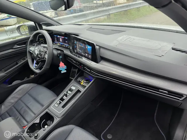 Volkswagen Golf R Volkswagen Golf R 2023 Benzine 19