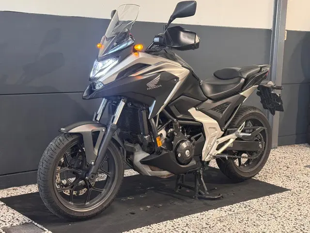 Honda NC 750 750X DCT C-ABS 2021 Benzine 4