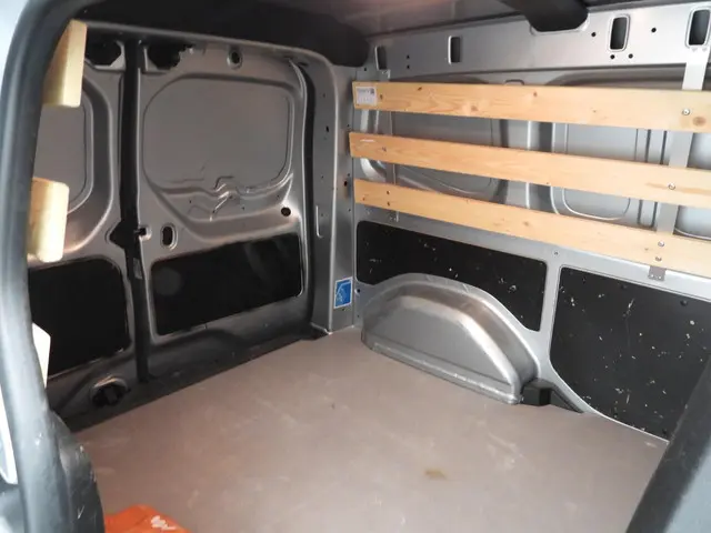 Renault Kangoo 1.5 Blue dCi 75 Comfort L1 2022 Diesel 24