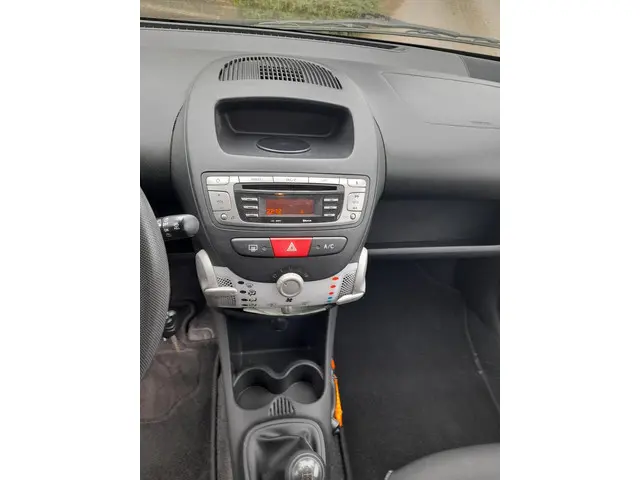 Citroën C1 1.0 Collection 2013 Benzine 2