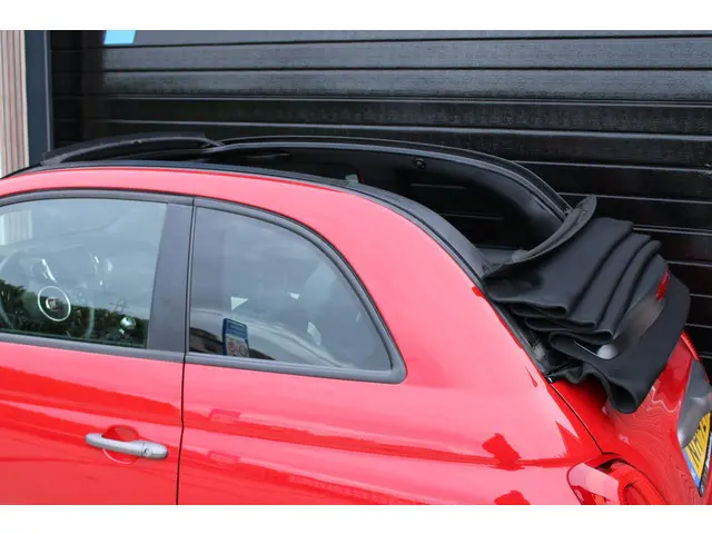 Fiat 500C 0.9 TwinAir Turbo Sport Cabrio 2017 Benzine 34