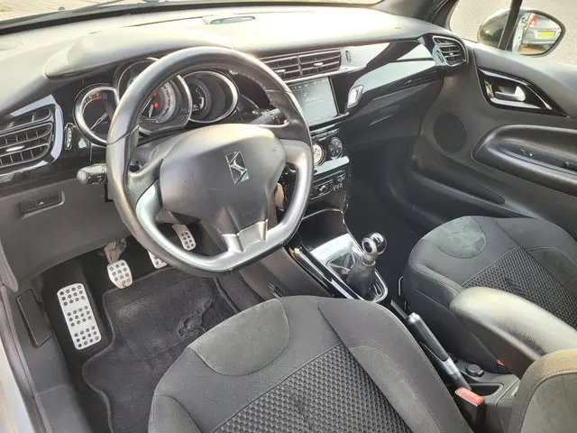 Citroën DS3 1.2 VTi Business 2012 Benzine 8