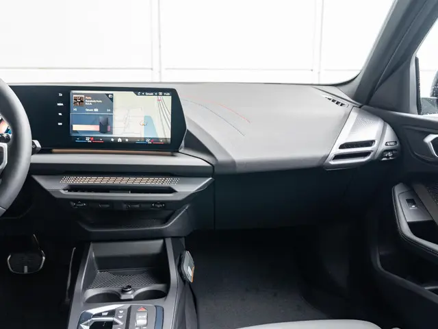 BMW 1 Serie 120 2026 Benzine 9