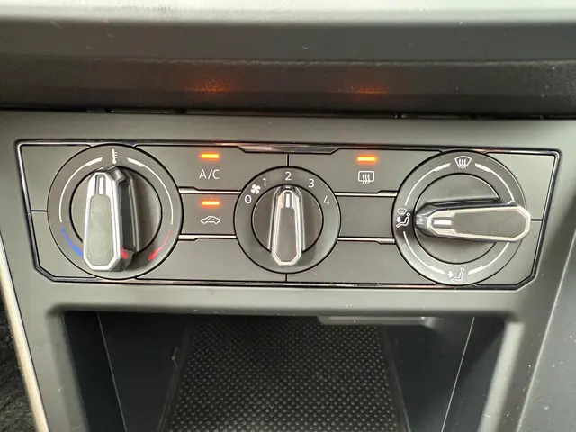 Volkswagen Polo 1.0 TSI Life Edition 2024 Benzine 33