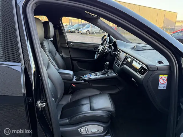 Porsche Macan 3.6 Turbo BOMVOL, NIEUWSTAAT 2016 Benzine 13