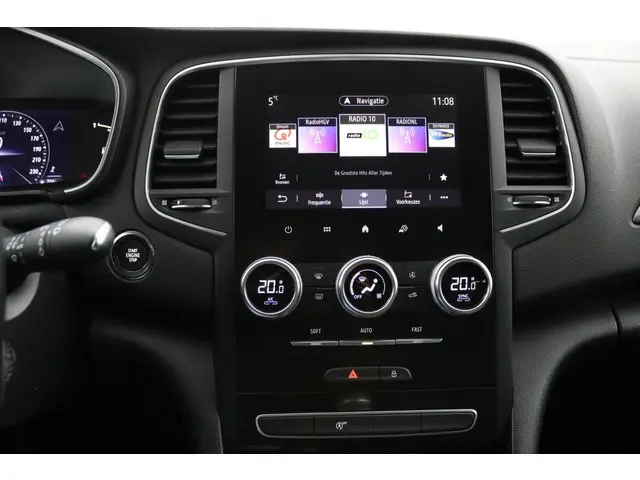 Renault Mégane Estate | 1700kg trekgewicht! | 2023 Benzine 25