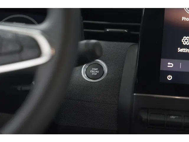 Renault Clio TCe 90 GPF Techno 2025 Benzine 49