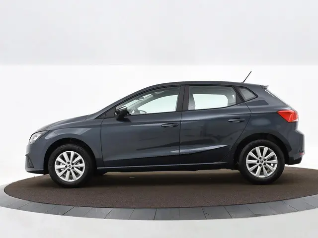 SEAT Ibiza Style 1.0 70 kW / 95 pk TSI 5 Deurs 2025 Benzine 9