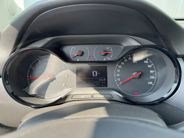 Opel Crossland X 1.2 Online Edition 2018 Benzine 28