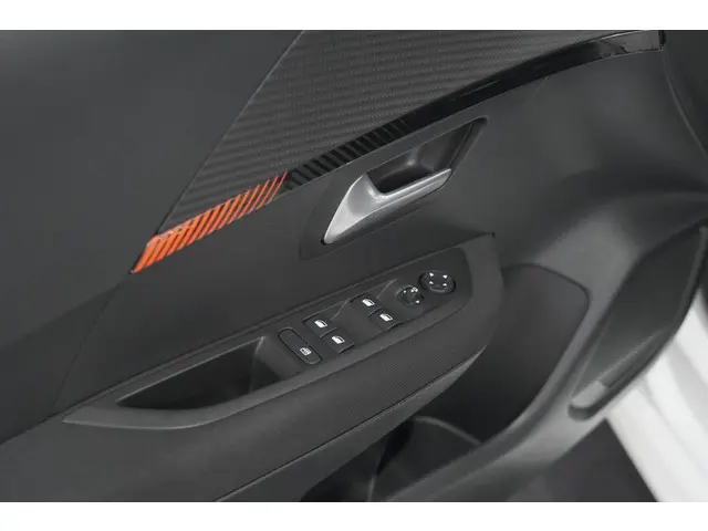 Peugeot 208 PureTech 100 Active Pack 2021 Benzine 18