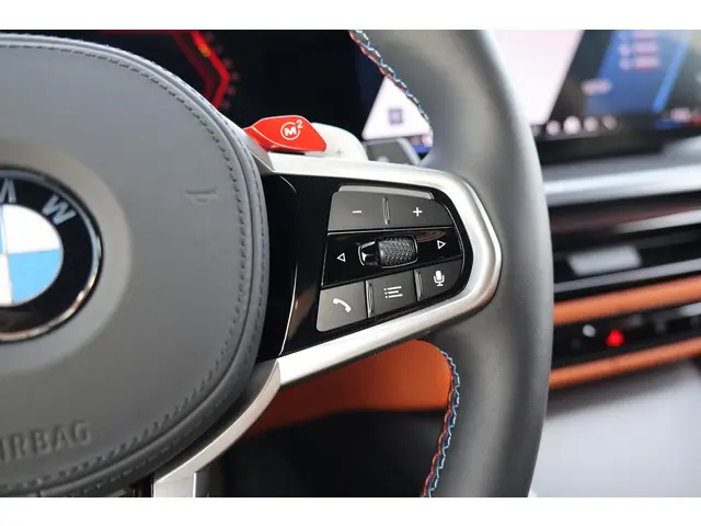 BMW M3 3-serie Touring xDrive Competition 2025 Benzine 37