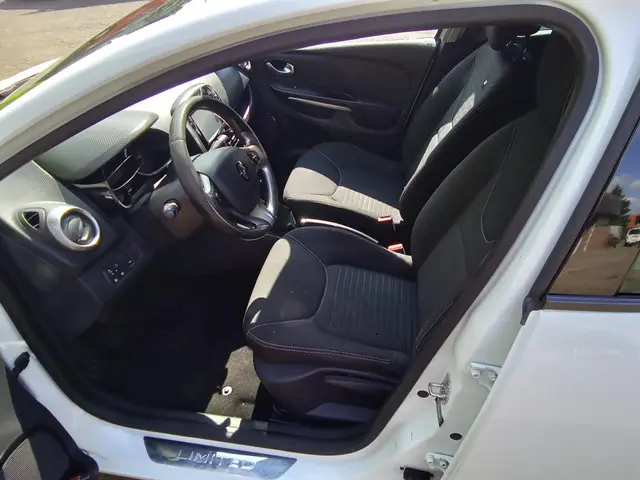 Renault Clio 1.2 16V 2016 Benzine 4