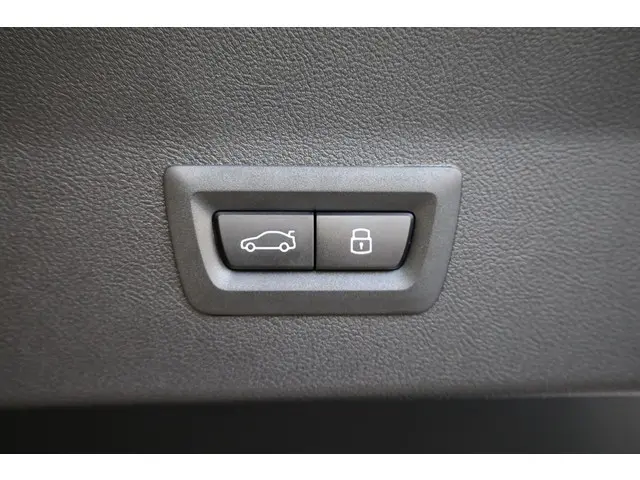 BMW X4 xDrive30i 2026 Benzine 32