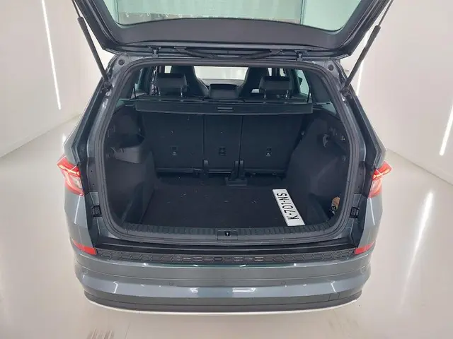 Škoda Kodiaq 1.5 TSI SPORTLINE BUSINESS 2021 Benzine 8
