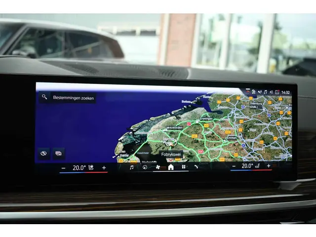 BMW X5 xDrive50e M-Sport 2023 Hybride Benzine 48