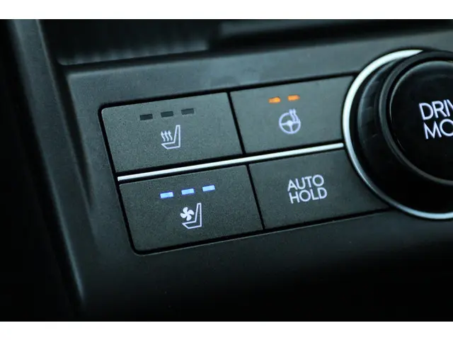 Hyundai Kona ELECTRIC PREMIUM 65.4 kWh 2023 Elektrisch 31