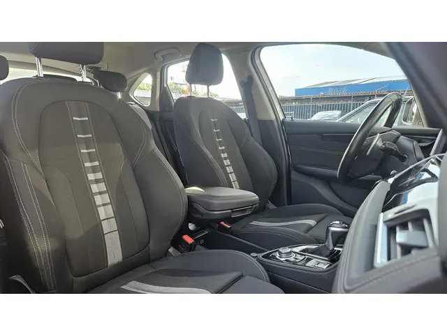 BMW 2 Serie Active Tourer 220i Sport Line 2015 Benzine 23