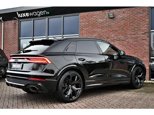 Audi RSQ8 4.0 TFSI quattro 810pk 2022 Benzine 33