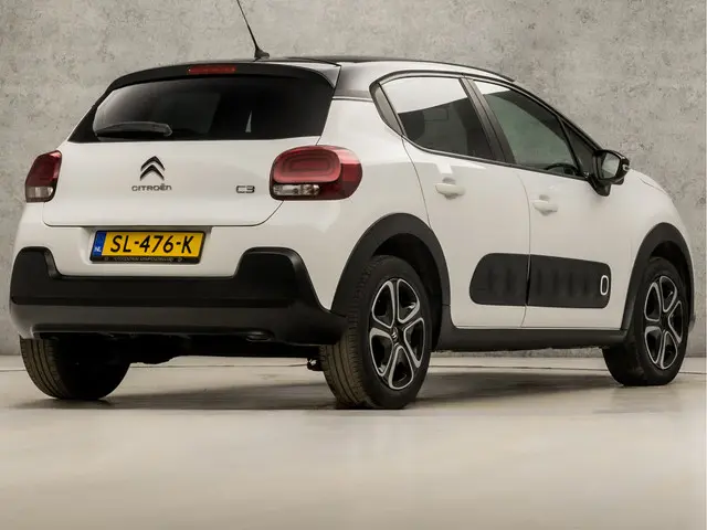 Citroën C3 1.2 PureTech Shine Sport 2018 Benzine 5