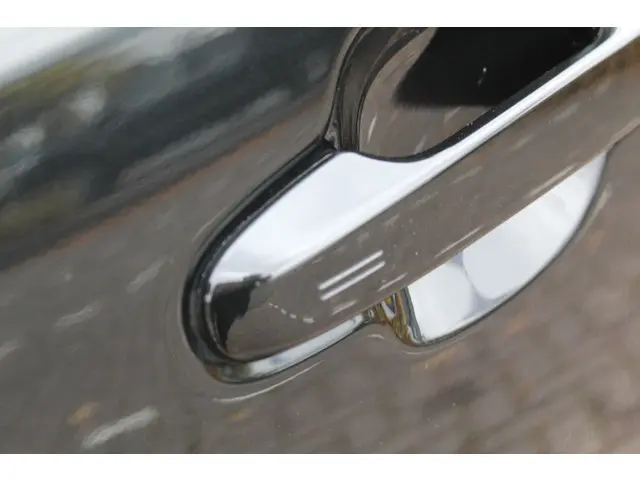 Toyota C-HR 1.8 Hybrid Dynamic 2023 Hybride Benzine 7