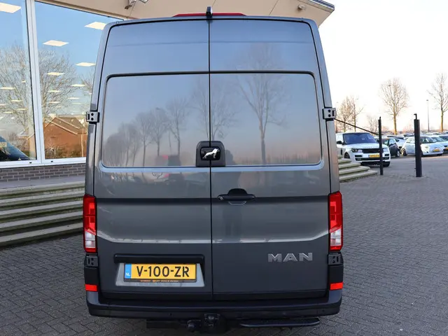MAN TGE 35 2.0 180 PK AUT. L3H3 + MASSAGE | LED 2019 Diesel 12