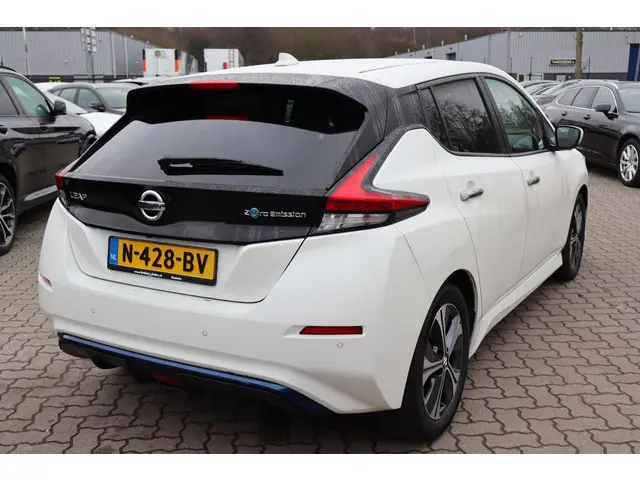 Nissan Leaf N-Connecta 40 kWh 2020 Elektrisch 5