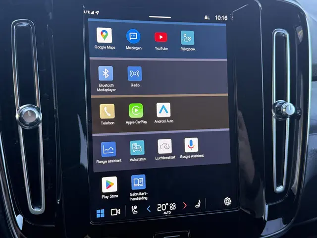 Volvo XC40 Recharge Plus 70 kWh 2022 Elektrisch 17