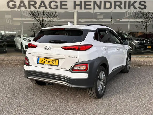 Hyundai Kona EV Premium 64 kWh 2020 Elektrisch 7