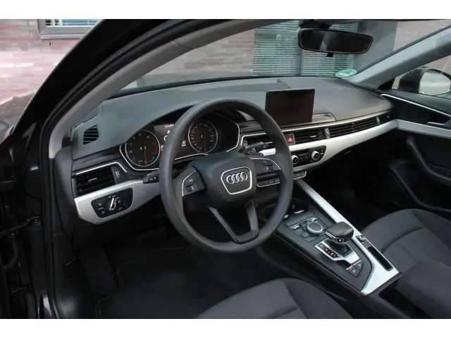 Audi A4 AVANT 1.4 TFSI Design Pro Line Plus 2017 Benzine 10