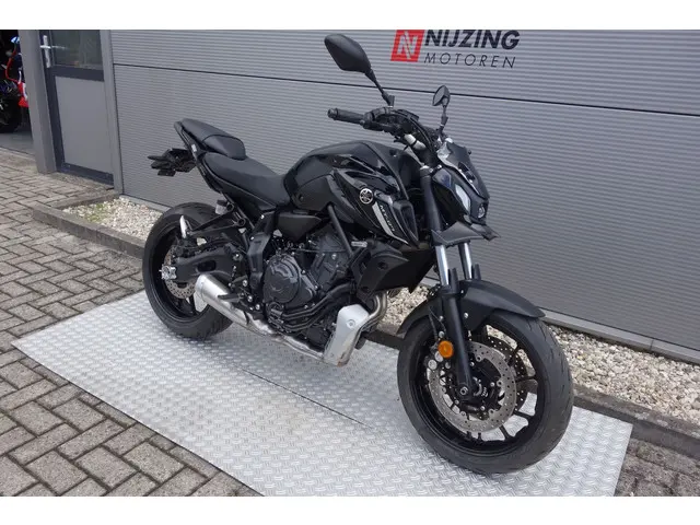 Yamaha MT 07 ABS 2021 Benzine 2