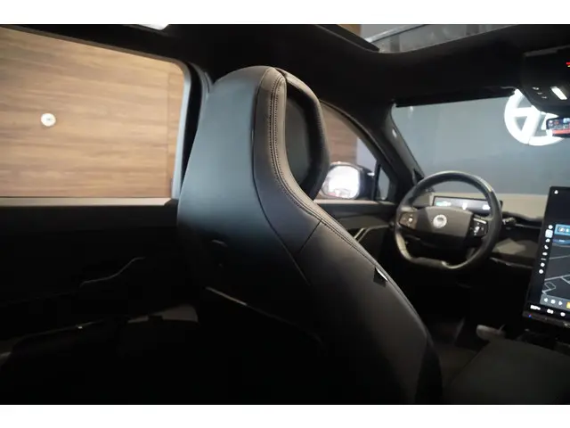 Fisker Ocean Extreme 113kWh 2024 Elektrisch 42