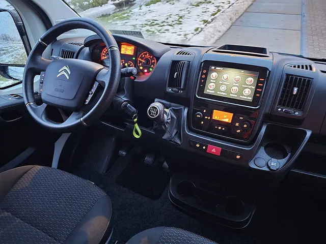 Citroën Jumper 2.2 2024 Diesel 8