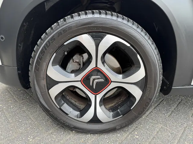 Citroën C3 Aircross 1.2 PureTech S&S Shine 2017 Benzine 6