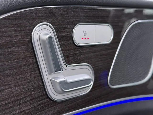 Mercedes-Benz GLE 450 4MATIC AMG line 2020 Benzine 15