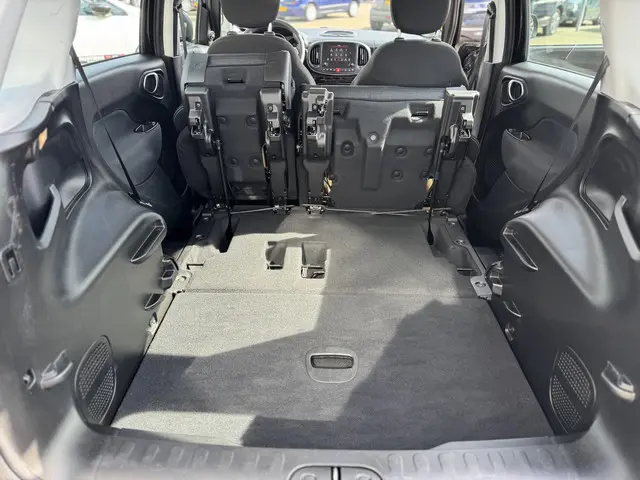 Fiat 500L 0.9 TwinAir CityCross 2019 Benzine 12