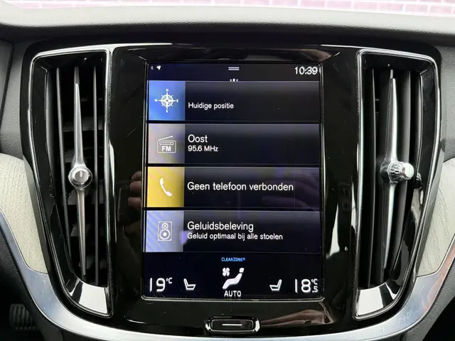 Volvo S60 2.0 B4 Inscription 2021 Benzine 18