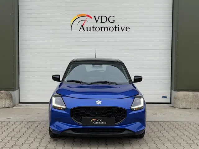 Suzuki Swift 1.2 Select Smart Hybrid 2025 Benzine 10