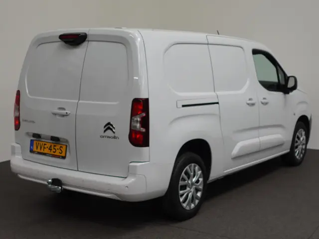 Citroën Berlingo 1.5 BlueHDi 130PK L2 3-zits 2023 Diesel 13