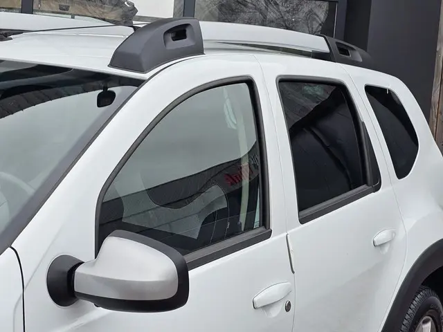 Dacia Duster 1.2 TCe 4x2 Lauréate 2016 Benzine 28