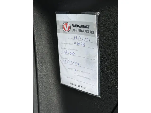 Peugeot 208 1.2 VTi Envy 2013 Benzine 23