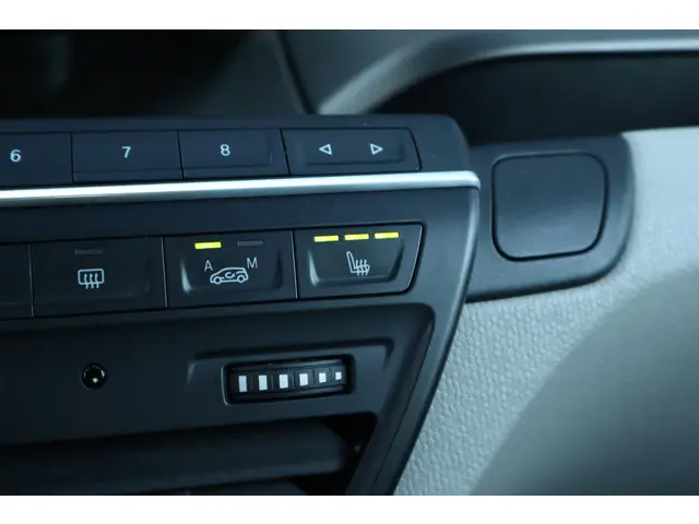 BMW i3 Basis Comfort 22 kWh 2015 Elektrisch 18