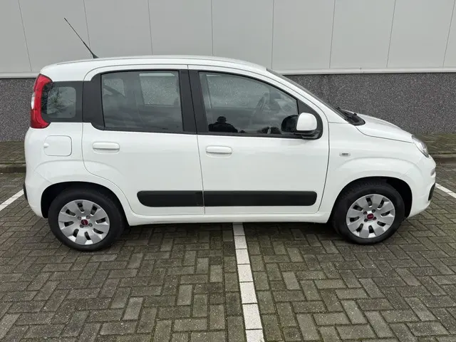 Fiat Panda 0.9 TwinAir Lounge automaat 2017 Benzine 5