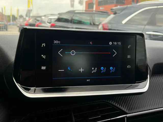 Peugeot 208 1.2 PureTech Allure Pack 2021 Benzine 8